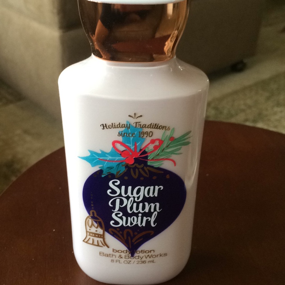 Bath & Body Works “Sugar Plum Swirl”